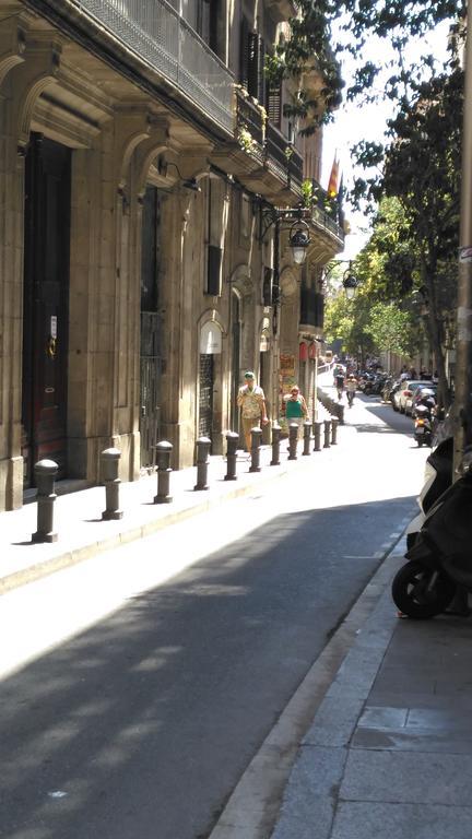 Happy @ Barcelona Hotel Exterior foto