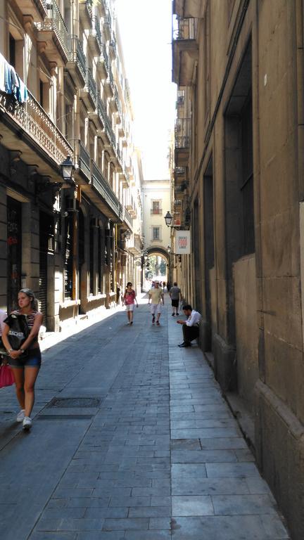 Happy @ Barcelona Hotel Exterior foto